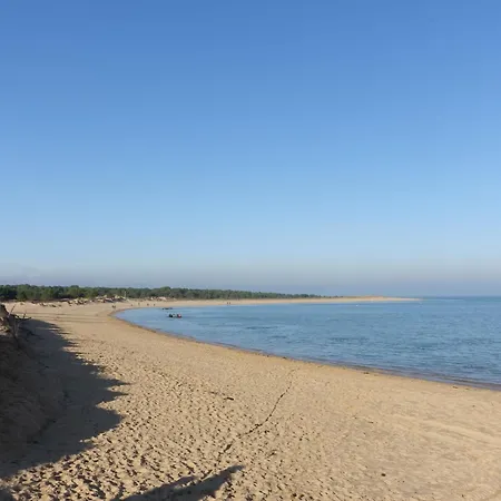 Coeur D'oleron By Interhome *